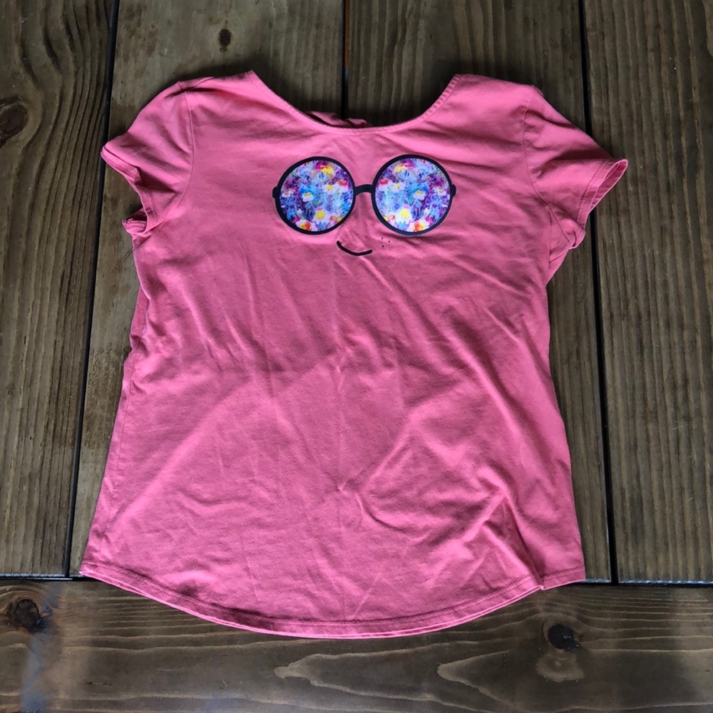 Girls XL tee-shirt